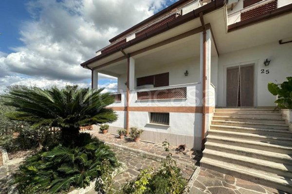 casa indipendente in vendita a Roma in zona Ponte Galeria