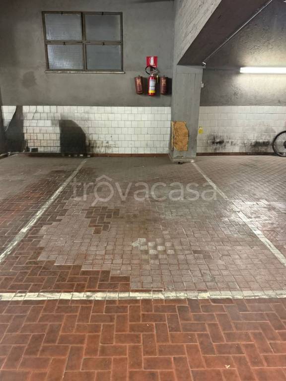 appartamento in vendita a Roma in zona Ardeatino