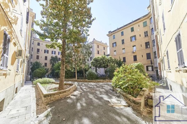 appartamento in vendita a Roma in zona Ostiense
