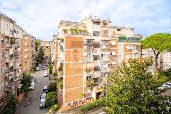 appartamento in vendita a Roma in zona Monte Sacro/Talenti