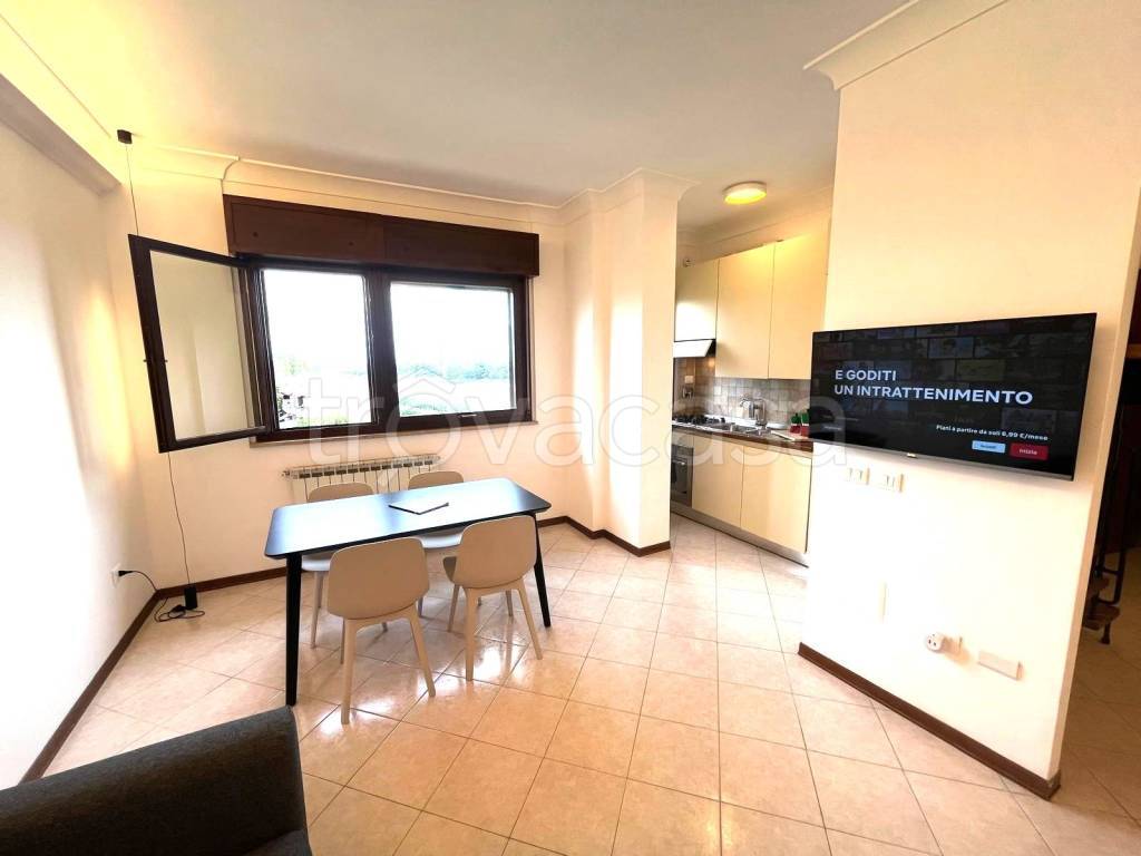 appartamento in vendita a Roma in zona Portuense