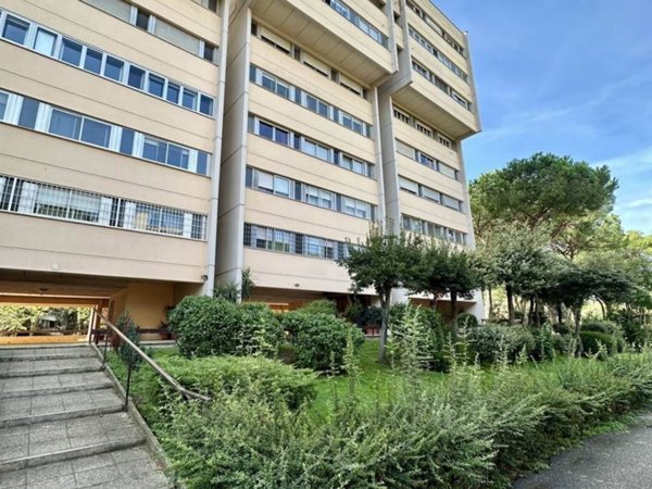appartamento in vendita a Roma in zona EUR
