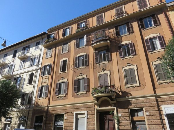 appartamento in vendita a Roma in zona Della Vittoria