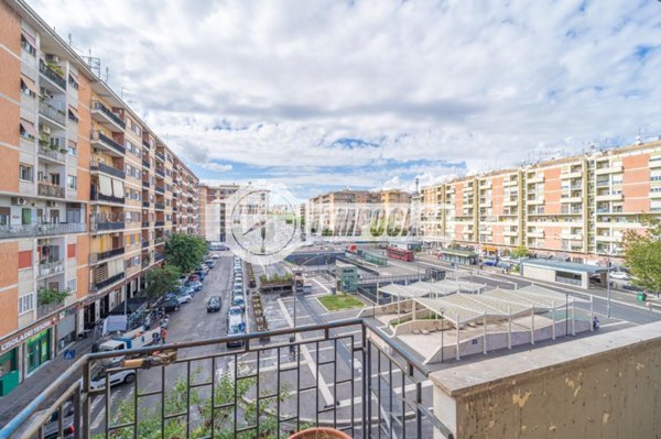 appartamento in vendita a Roma in zona Prenestino-Labicano