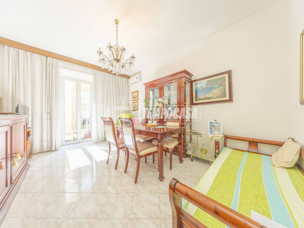 appartamento in vendita a Roma in zona Tuscolano