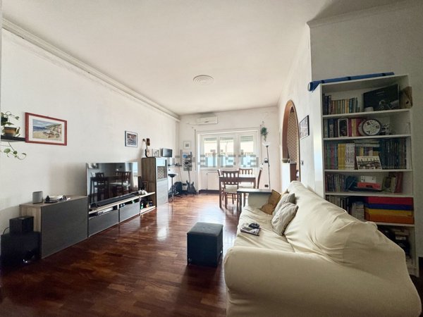appartamento in vendita a Roma in zona EUR