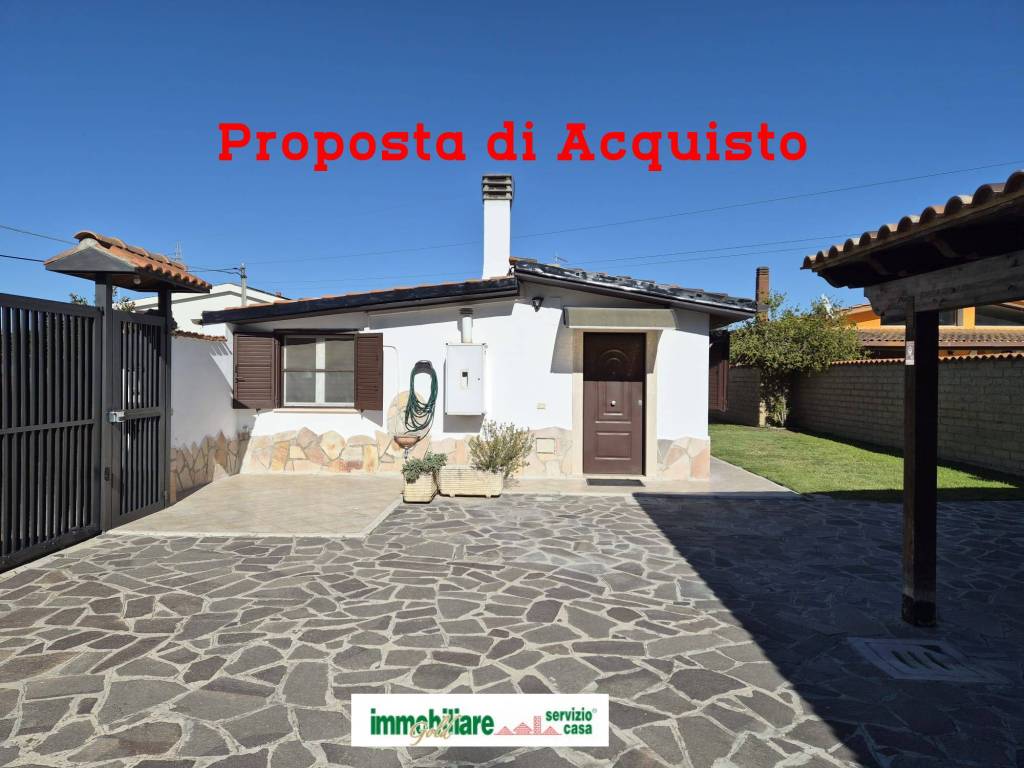 casa indipendente in vendita a Roma in zona Massimina/Casal Lumbroso