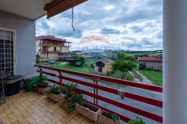 appartamento in vendita a Roma in zona Ponte di Nona