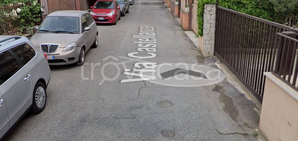appartamento in vendita a Roma in zona Labaro