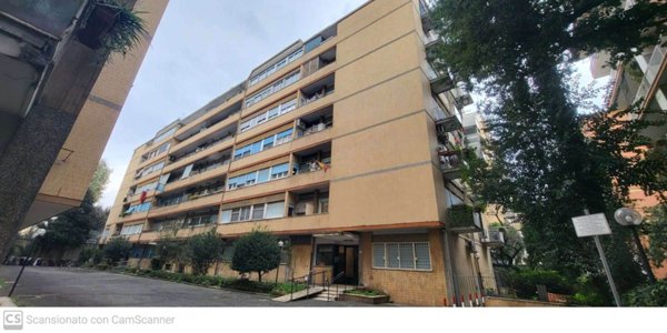 appartamento in vendita a Roma in zona Ostiense