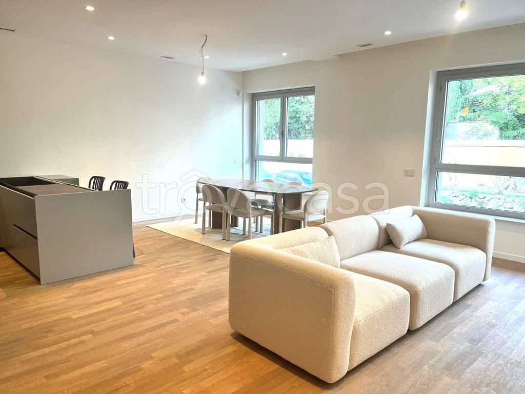 appartamento in vendita a Roma in zona Nomentano