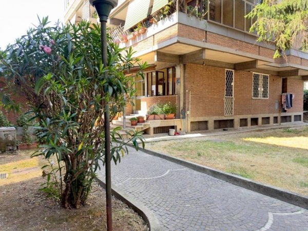 appartamento in vendita a Roma in zona Portuense