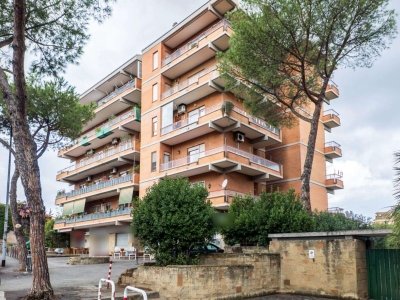 appartamento in vendita a Roma in zona Portuense