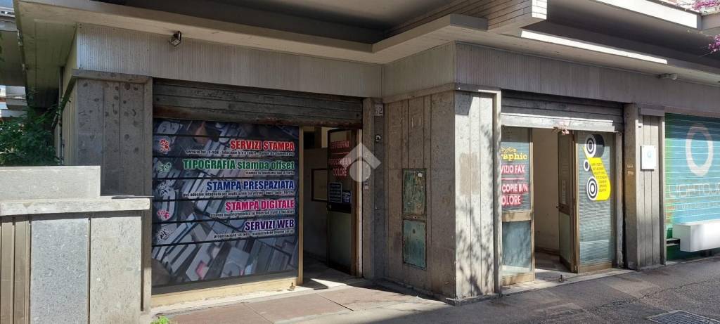 negozio in vendita a Roma in zona Ostia