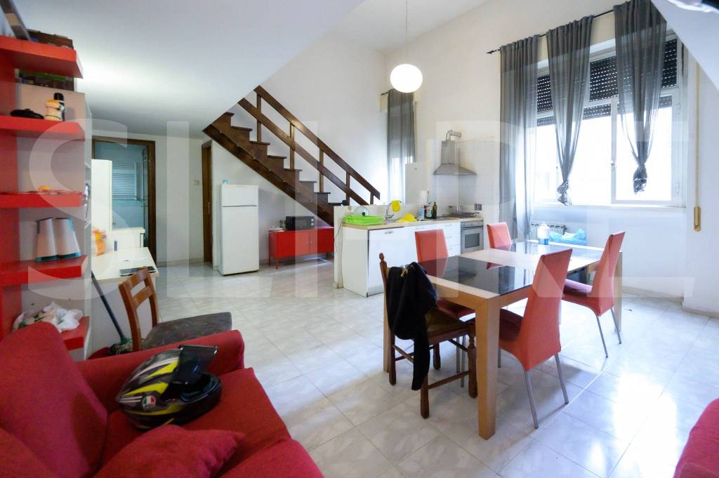 appartamento in vendita a Roma in zona Ostiense