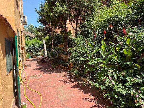 appartamento in vendita a Roma in zona Gianicolense