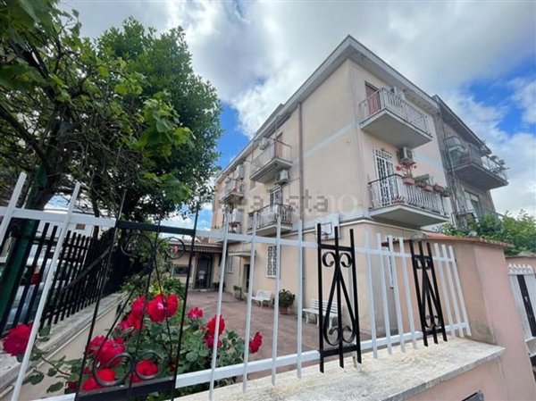 appartamento in vendita a Roma in zona Dragona/Bagnoletto