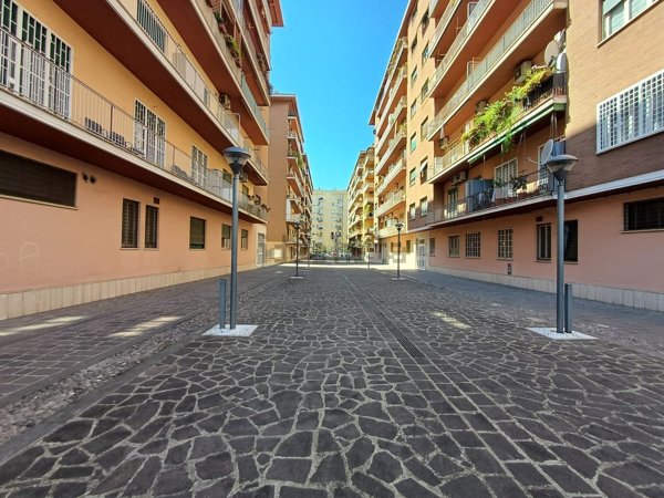 appartamento in vendita a Roma in zona Don Bosco