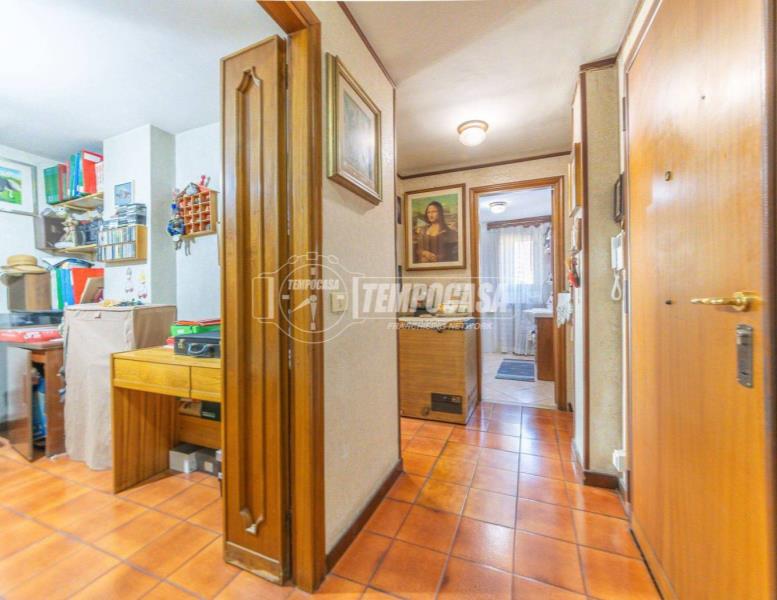 appartamento in vendita a Roma in zona Tuscolano