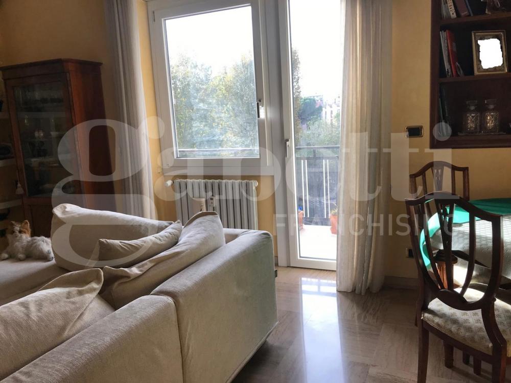 appartamento in vendita a Roma in zona Nomentano