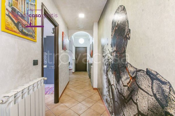 appartamento in vendita a Roma in zona Tor Bella Monaca