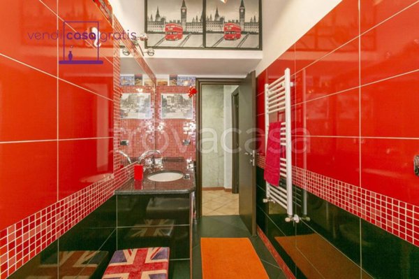 appartamento in vendita a Roma in zona Tor Bella Monaca