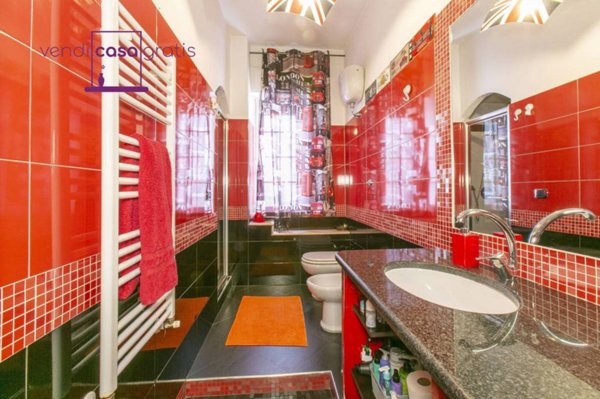 appartamento in vendita a Roma in zona Tor Bella Monaca