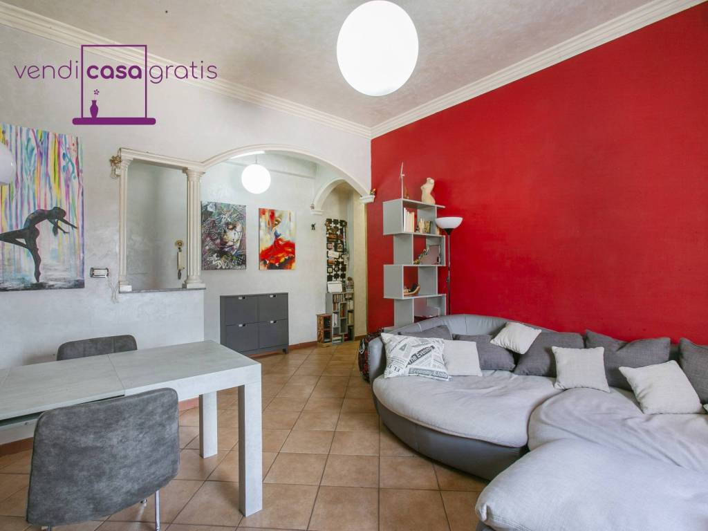 appartamento in vendita a Roma in zona Tor Bella Monaca