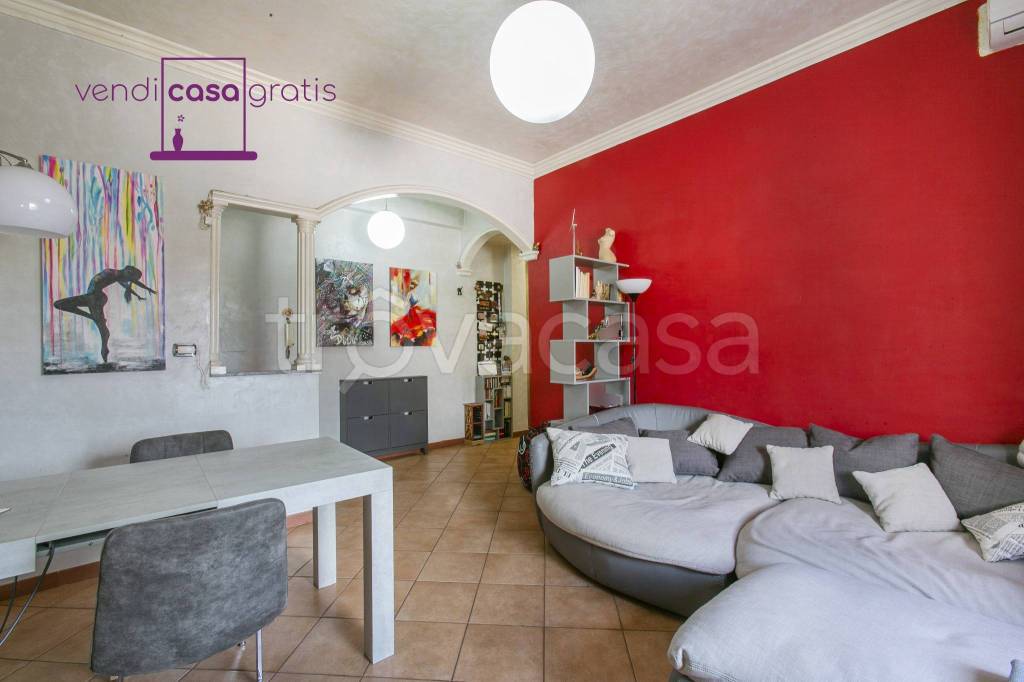 appartamento in vendita a Roma in zona Tor Bella Monaca