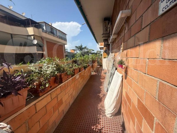 appartamento in vendita a Roma in zona Portuense