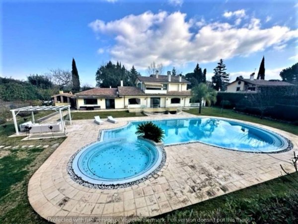 casa indipendente in vendita a Roma in zona Olgiata