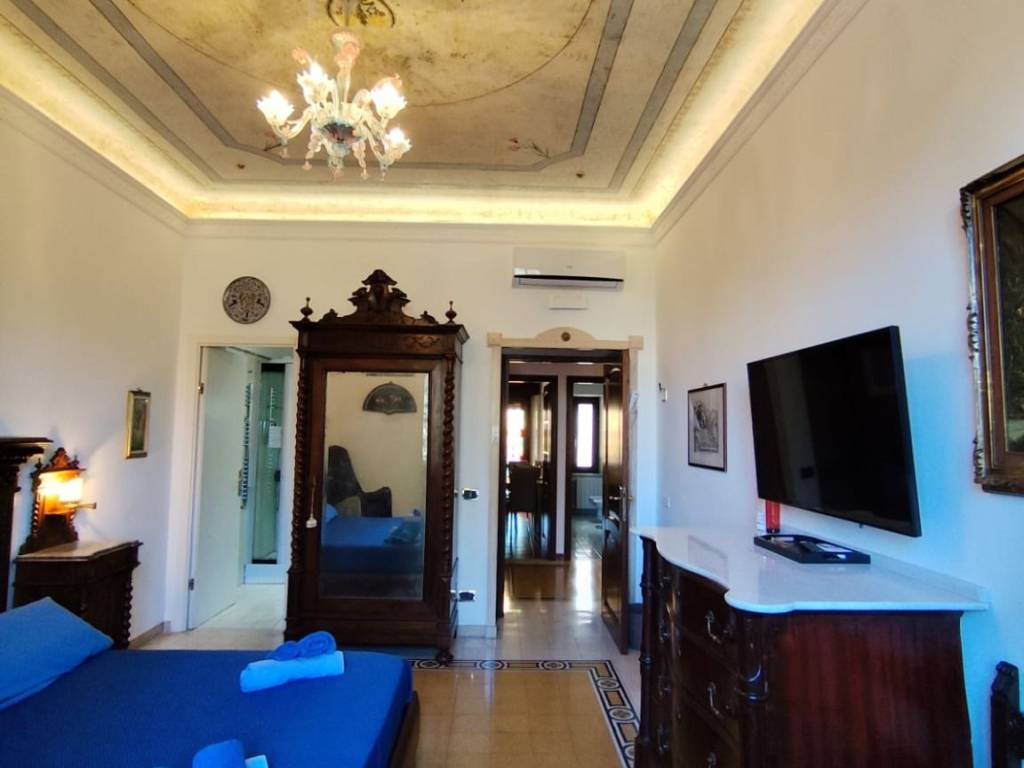 appartamento in vendita a Roma in zona Esquilino