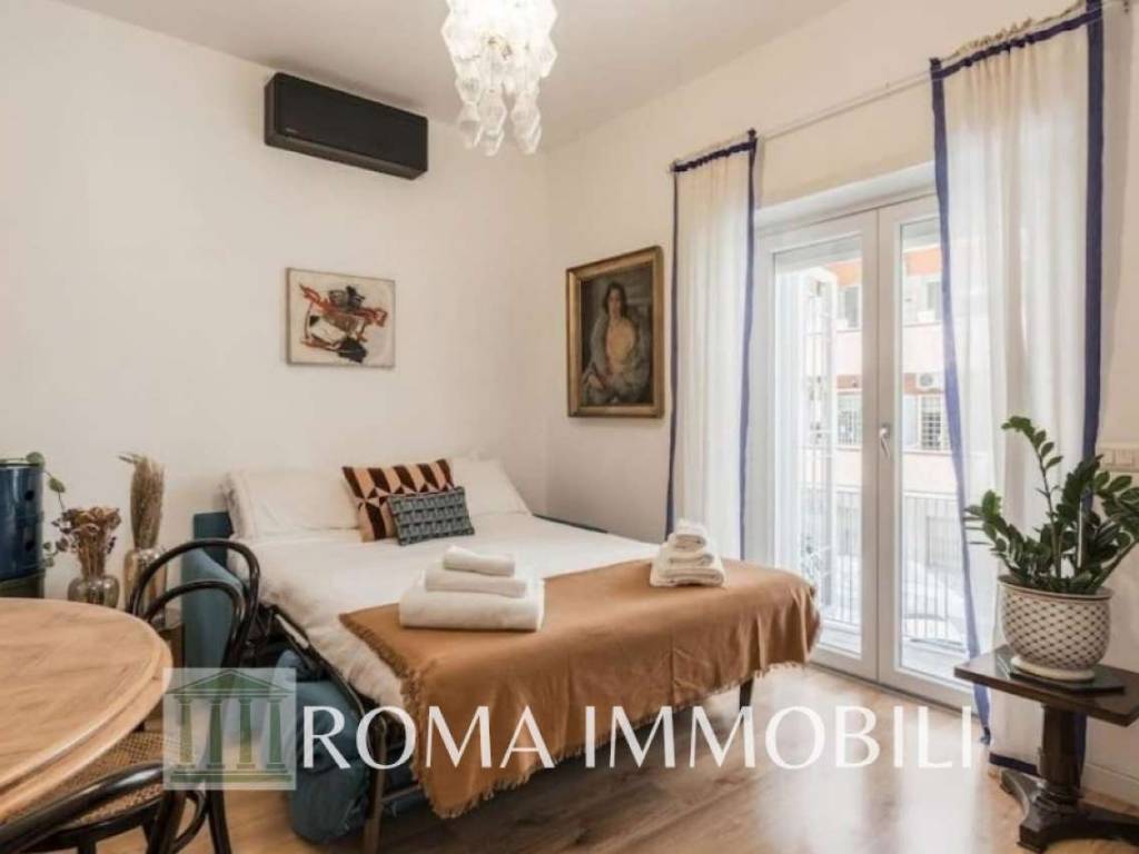 negozio in vendita a Roma in zona Trionfale