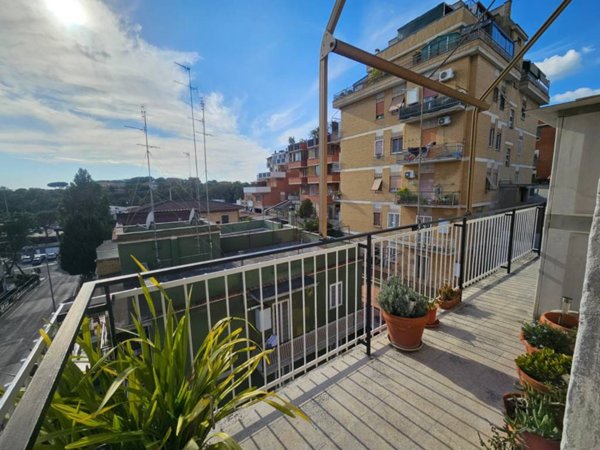 appartamento in vendita a Roma in zona Aurelio