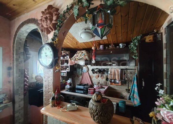 appartamento in vendita a Roma in zona Tuscolano