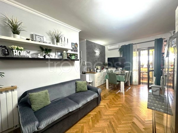 appartamento in vendita a Roma in zona Massimina/Casal Lumbroso