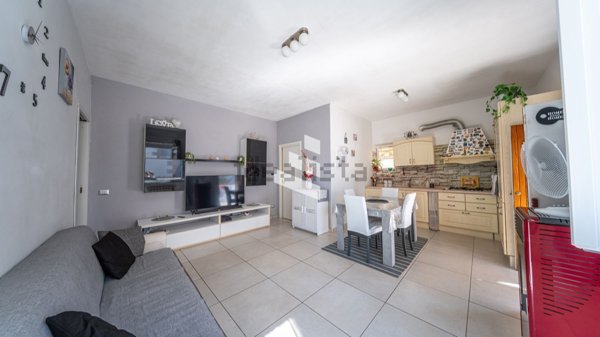 appartamento in vendita a Roma in zona Dragona/Bagnoletto
