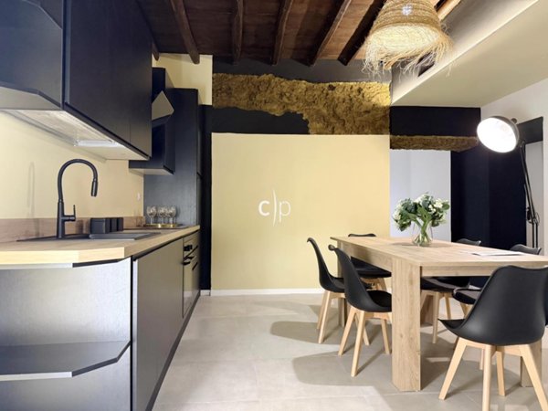 appartamento in vendita a Roma in zona Trevi-Colonna