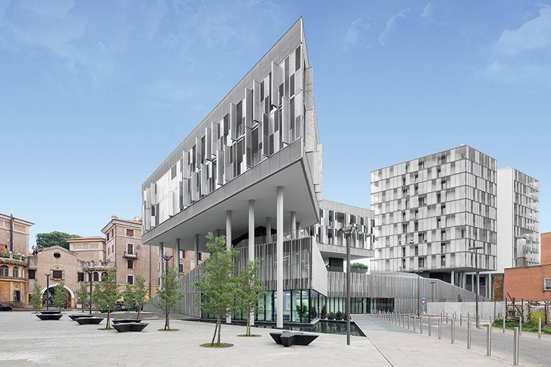 locale commerciale in vendita a Roma in zona Nomentano