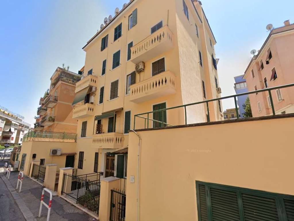 appartamento in vendita a Roma in zona Gianicolense