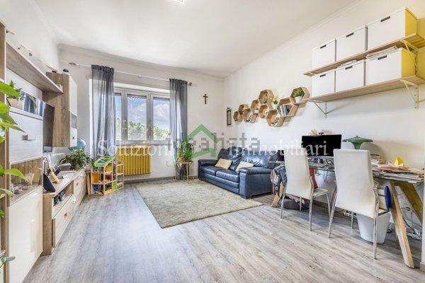 appartamento in vendita a Roma in zona Torrino