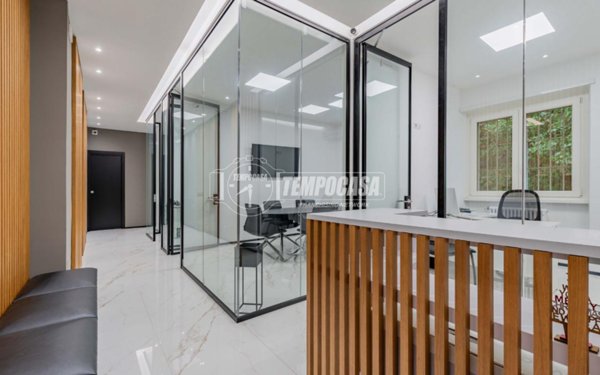 appartamento in vendita a Roma in zona EUR