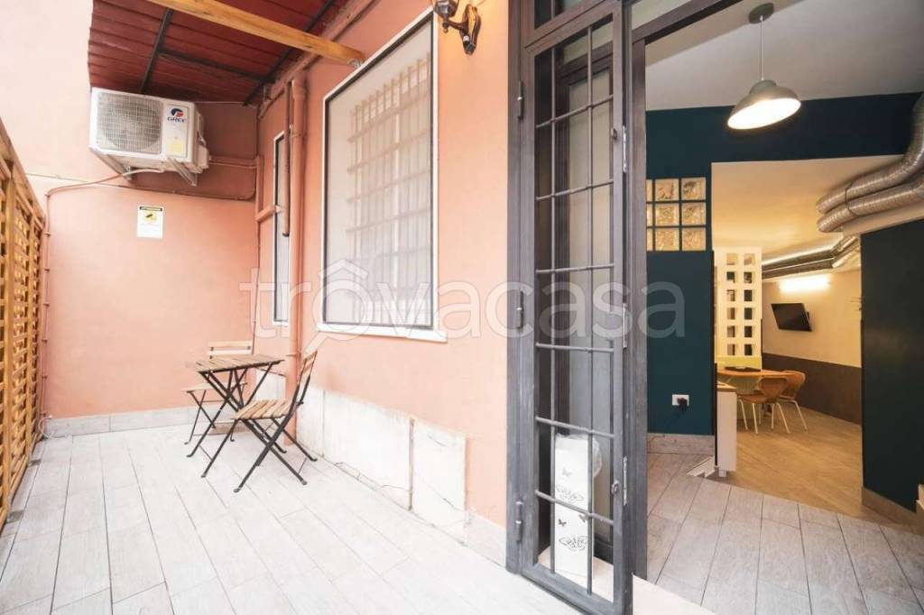 appartamento in vendita a Roma in zona Tuscolano