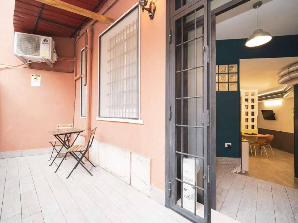 appartamento in vendita a Roma in zona Tuscolano