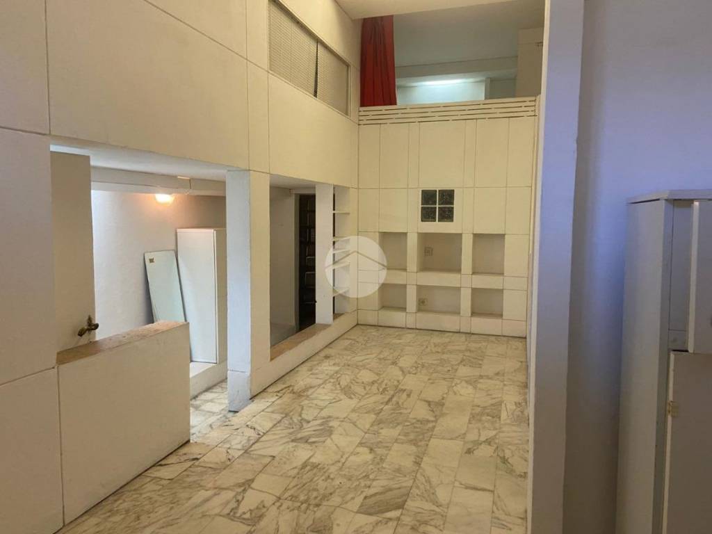 appartamento in vendita a Roma in zona Della Vittoria