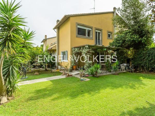 casa indipendente in vendita a Roma in zona Casal Palocco