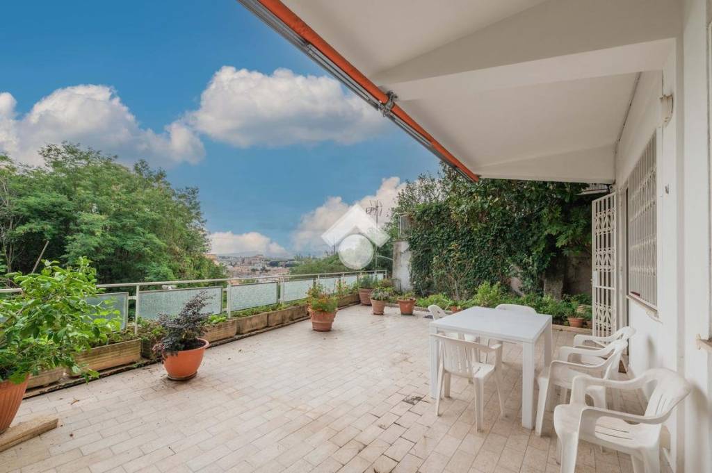 appartamento in vendita a Roma in zona Rione Prati