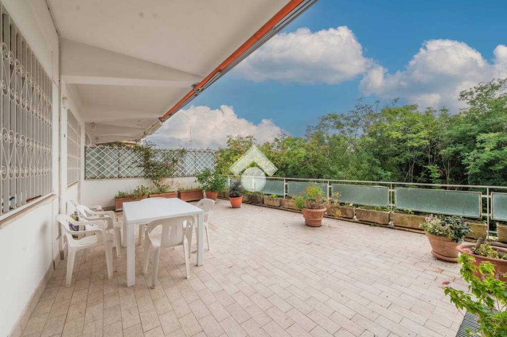 appartamento in vendita a Roma in zona Rione Prati