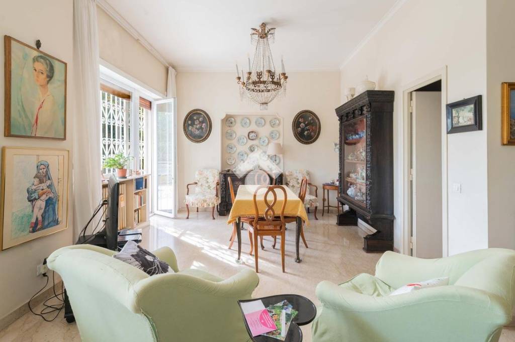 appartamento in vendita a Roma in zona Rione Prati