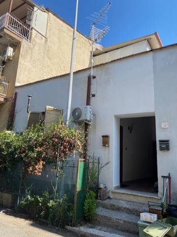 appartamento in vendita a Roma in zona Settecamini